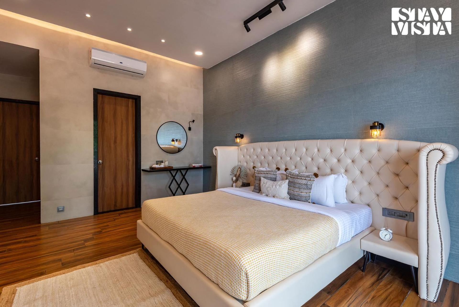 Stayvista At La Nirvana With Pool, Music Speaker & Indoor-Outdoor Game لونافالا المظهر الخارجي الصورة